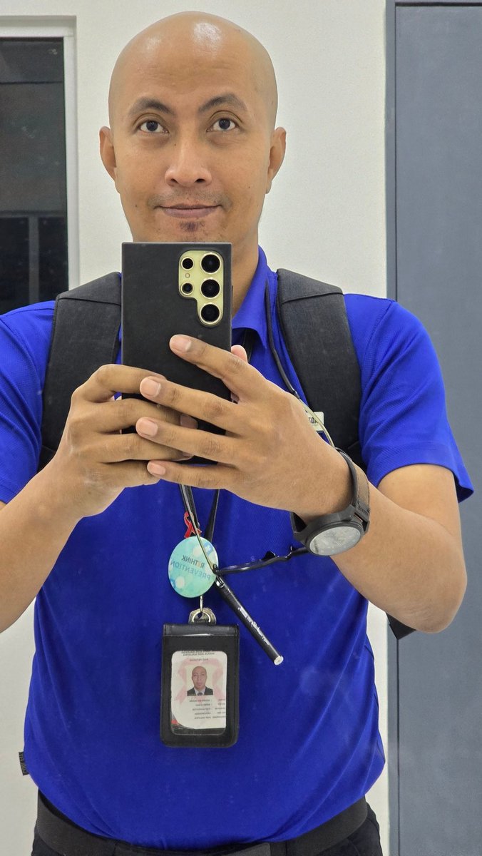 AZRIN@ADZ tweet media