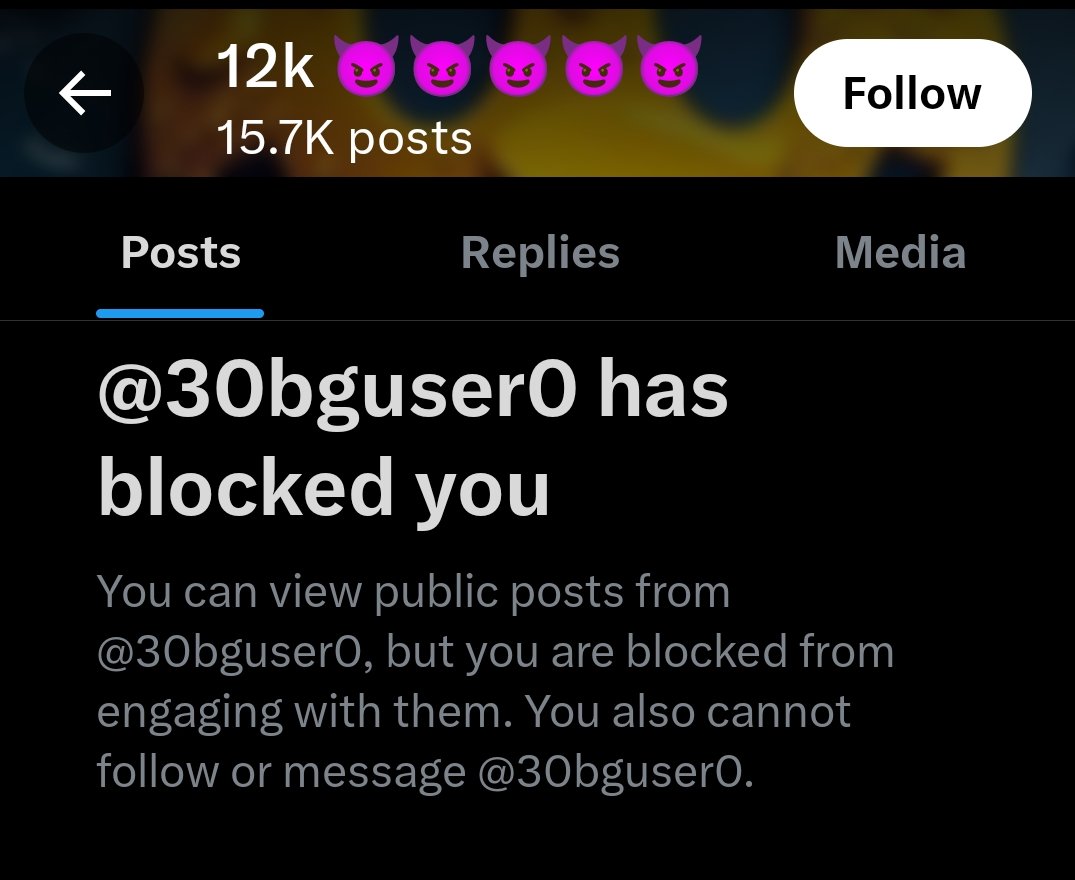 Look at this catfish..you too useless bro 
Why did you block me before I reply your stupid ass 😂😂😂