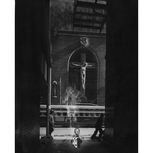 Stukuls's tweet image. Even a ew Pope needs a break sometimes.

#pope #papal #vatican #catholic #sunday #sundayfunday #smoke #smoking #smokebreak #break #mass #amen #dearlord #dearjesus #new #cigarette #religion #streetlife #jesus #church  #penguin #penguins