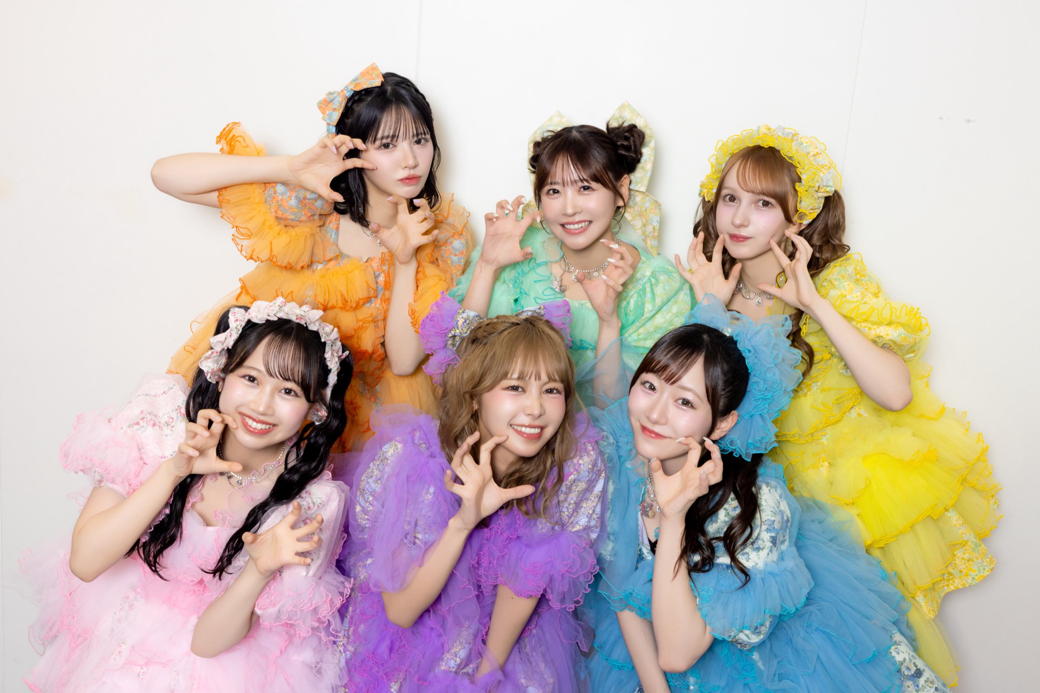 ロングスピーチ横山　サックス古畑　パッパラー木崎　akb48 生写真3枚セット ロングスピーチ横山サックス古畑パッパラー木崎akb48 生写真3枚