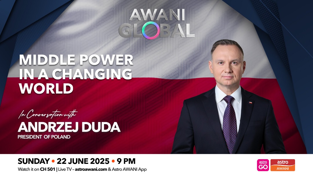 PLinMalaysia (@plinkualalumpur) on Twitter photo 📺 | Tonight at 9 PM, tune in to <a href="/501Awani/">Astro AWANI</a> to watch an exclusive interview with Poland’s President, <a href="/AndrzejDuda/">Andrzej Duda</a>, conducted during his recent trip to 🇲🇾
Hosted by @NylaHuda, this insightful conversation offers a unique glimpse into his visit, key issues and recent developments. 📺 | Tonight at 9 PM, tune in to <a href="/501Awani/">Astro AWANI</a> to watch an exclusive interview with Poland’s President, <a href="/AndrzejDuda/">Andrzej Duda</a>, conducted during his recent trip to 🇲🇾
Hosted by @NylaHuda, this insightful conversation offers a unique glimpse into his visit, key issues and recent developments.