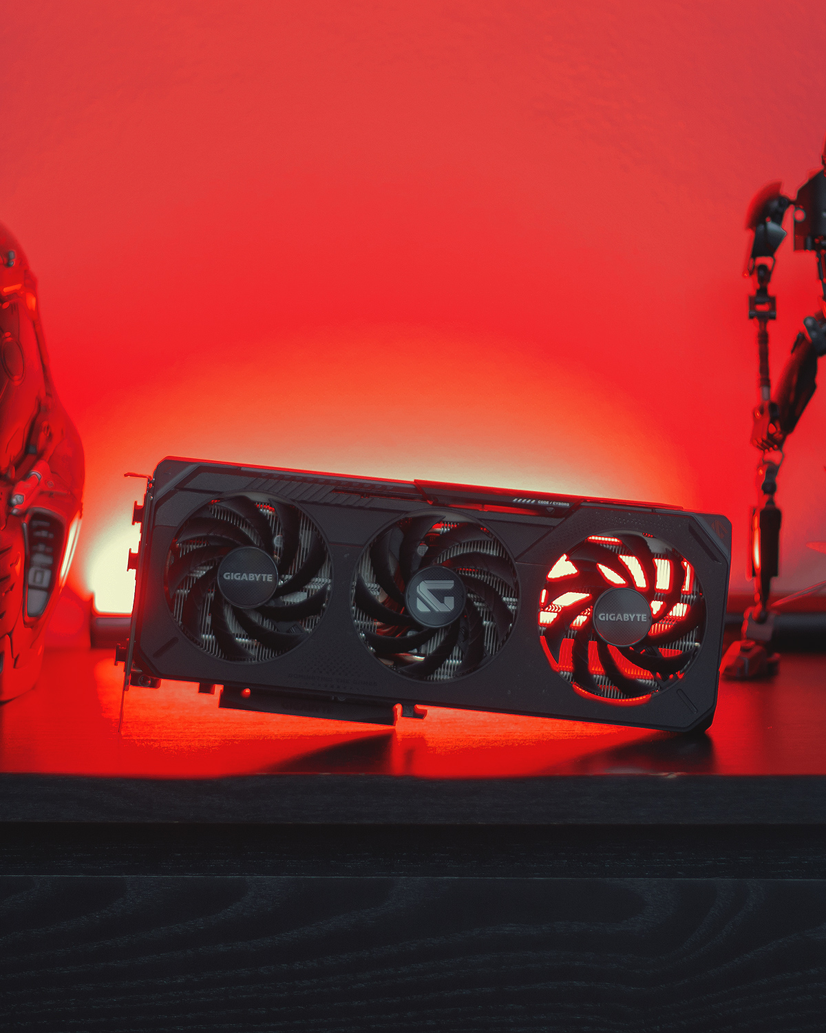 AORUSの壁掛けガジェット