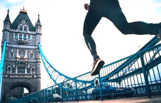 Always thought that 'one day' you'd like to do the London Marathon? You have 5 days to apply to join #teamliver next year! Find out more here ow.ly/URTs50WaBca