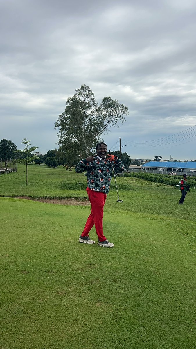 DanielTaiwo2's tweet photo. 💎 “Before chasing the next big thing, ask: what diamonds am I already standing on?”

In real estate, education, or even golf networking, the opportunities are often right where you are.

#AcresOfDiamonds #RealEstate #Entrepreneurship #MindsetShift https://t.co/cXfehVNy5s