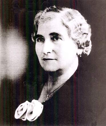 22 czerwca 1878 | W Groningen urodziła się holenderska Żydówka Klaartje van der Woude-de Vries.

We wrześniu 1943 została deportowana z #Westerbork do #Auschwitz. Po selekcji została zamordowana w komorze gazowej.