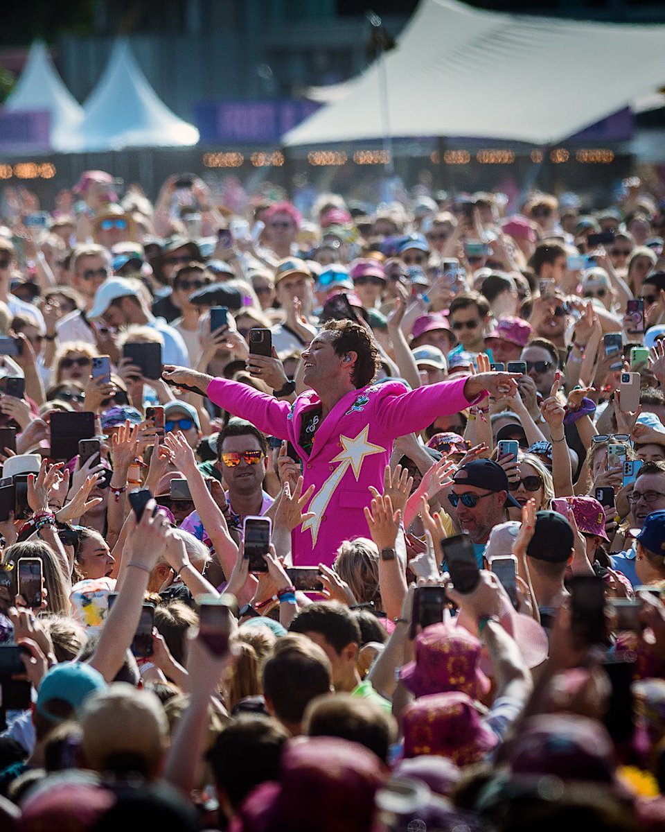 mikasounds's tweet image. Thank you glorious @pinkpopfest 

📸 Danilo D’Auria

#15daysofsummer #tour