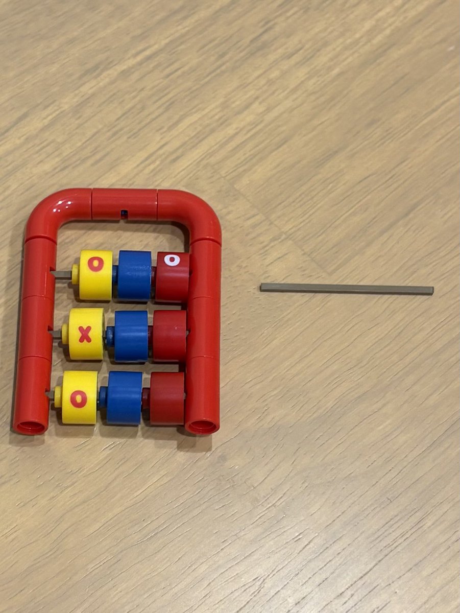 pannoda1's tweet image. modulex考察

右の謎modulexパーツを軸にしてテクニックに固定
OXゲームが出来ます
#LEGO #modulex
