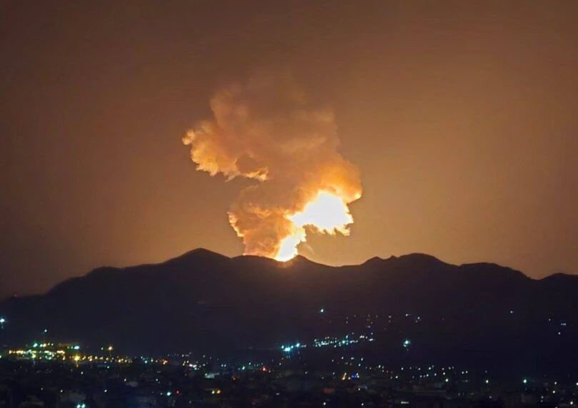 Aucun en-même-temps possible face au risque nucléaire iranien !

L’attaque américaine protège Israël et le monde. 

La position du gouvernement français est totalement décalée. La France a le devoir de se tenir aux côtés de ses alliés !