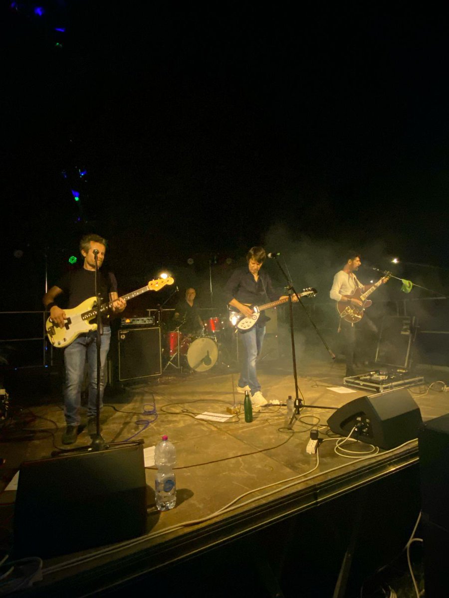 Temponauts's tweet image. The Temponauts live @ The bands go to Tidon Valley!
#thetemponauts #janglepop #jangleeock #paisleyunderground #powerpop