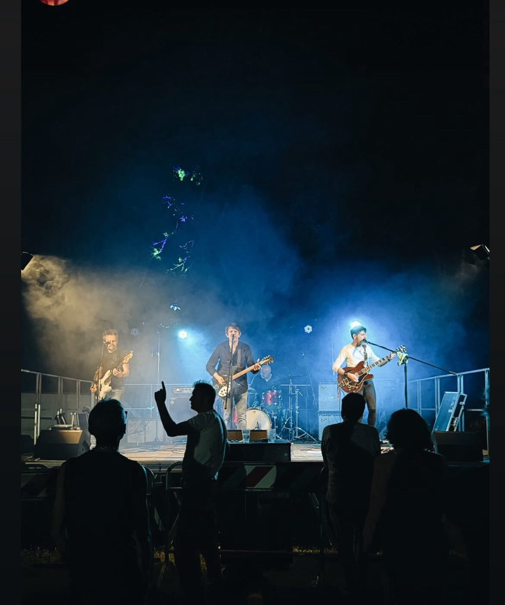 Temponauts's tweet image. The Temponauts live @ The bands go to Tidon Valley!
#thetemponauts #janglepop #jangleeock #paisleyunderground #powerpop