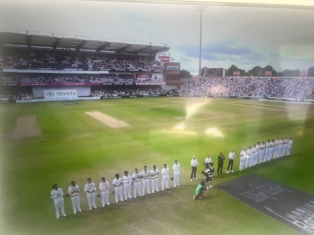 Dean Wilson (@deanbwilson) on Twitter photo What a deserved moment of applause for Syd Lawrence from both teams at Headingley. A poignant and respectful gesture from <a href="/ECB_cricket/">England and Wales Cricket Board</a> befitting the high esteem he was held in. Huge thanks to all involved. What a deserved moment of applause for Syd Lawrence from both teams at Headingley. A poignant and respectful gesture from <a href="/ECB_cricket/">England and Wales Cricket Board</a> befitting the high esteem he was held in. Huge thanks to all involved.