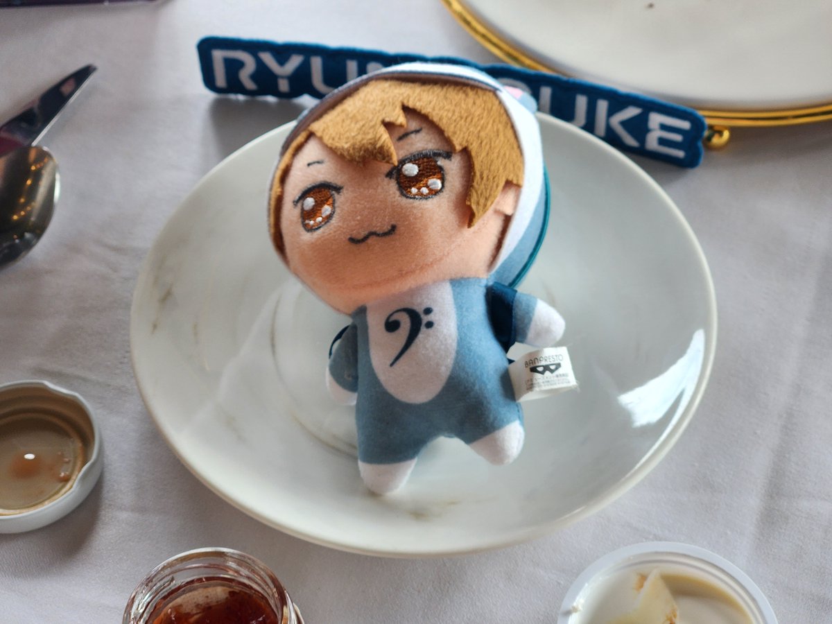 🐉🐯모임~~~🥹🫶
종일 이야기하는데도 오디오 비는 구간 없는 개초딩모임해서 정말 웃기구 좋아 또 만나요🤎💙