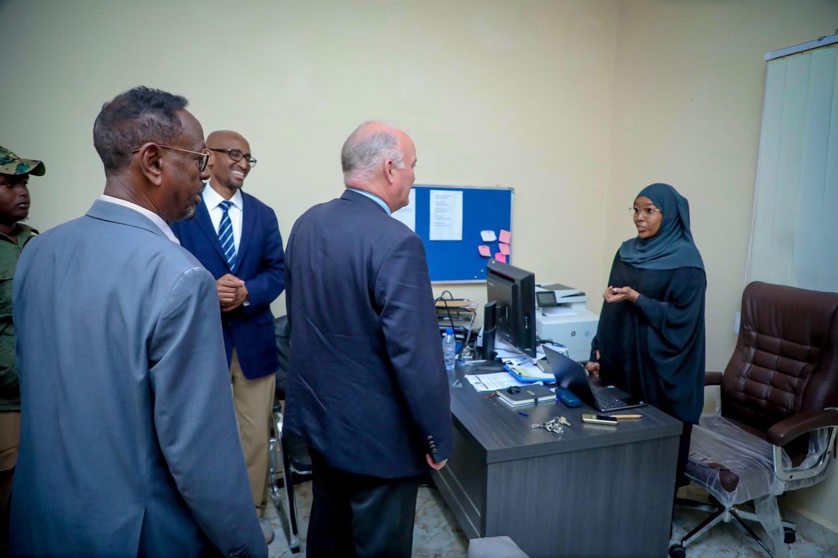 LaascaanoodPost's tweet image. Amb. #Carsten Carlesen visited the Ministry of Finance of the #SSC-Khaatumo government for his official visit.

The ambassador saw with his own eyes a people who had come together and were determined to build their government.@AHHirad