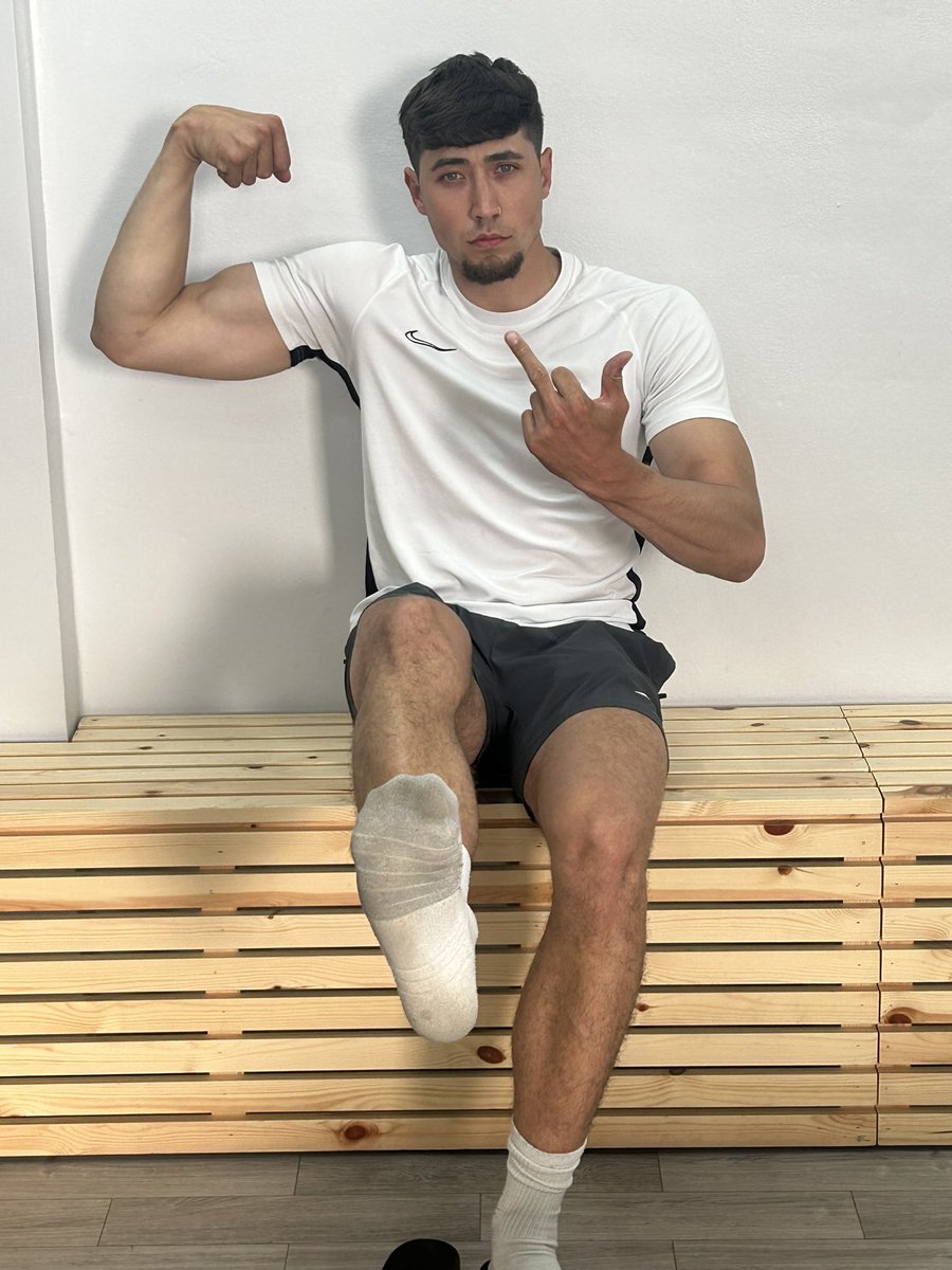 Your favourite view 😈😵‍💫🫵🏻

#findom #alpha #cashmaster #master