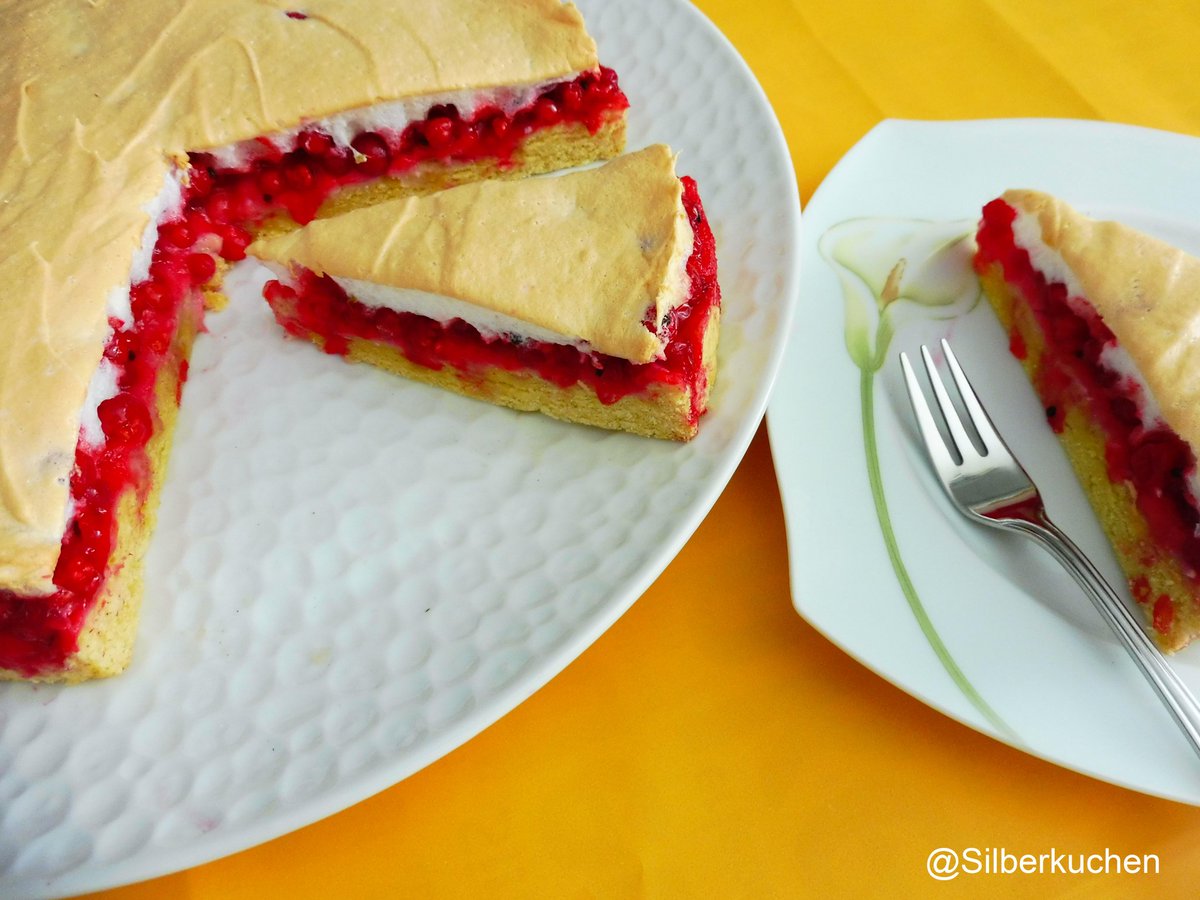 Silberkuchen's tweet photo. Sommerlicher Johannisbeerkuchen #johannisbeeren #kuchen #cake #träubleskuchen #ribiselkuchen #foodphotography #foodblog #kuchenliebe #kuchenlover #foodforfoodies #homemade #homebaking #bakemyday #selbstgemacht #bio #news https://t.co/tJcGVWefEb