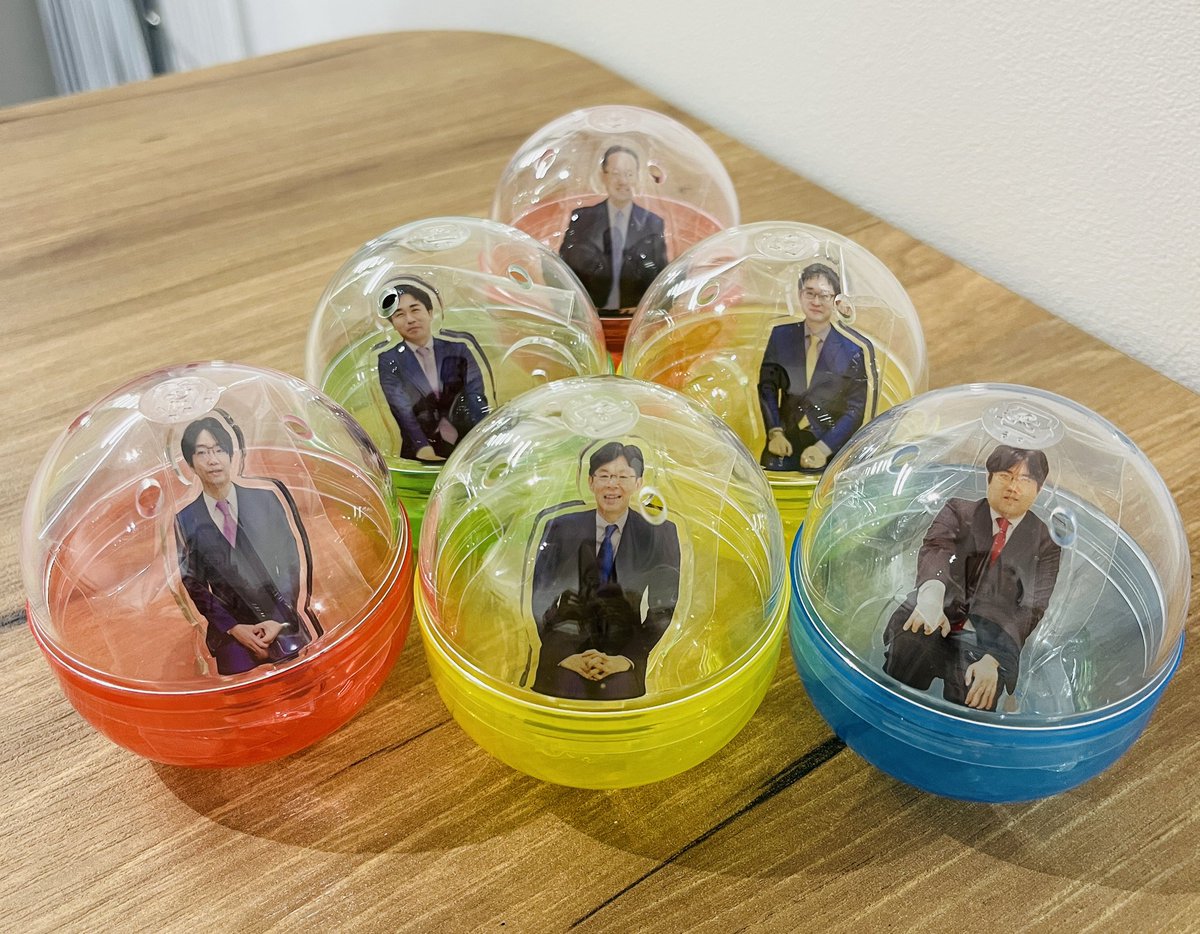 6/23(月)11時より、関西将棋会館限定ガチャガチャに「ミニ棋士アクリル