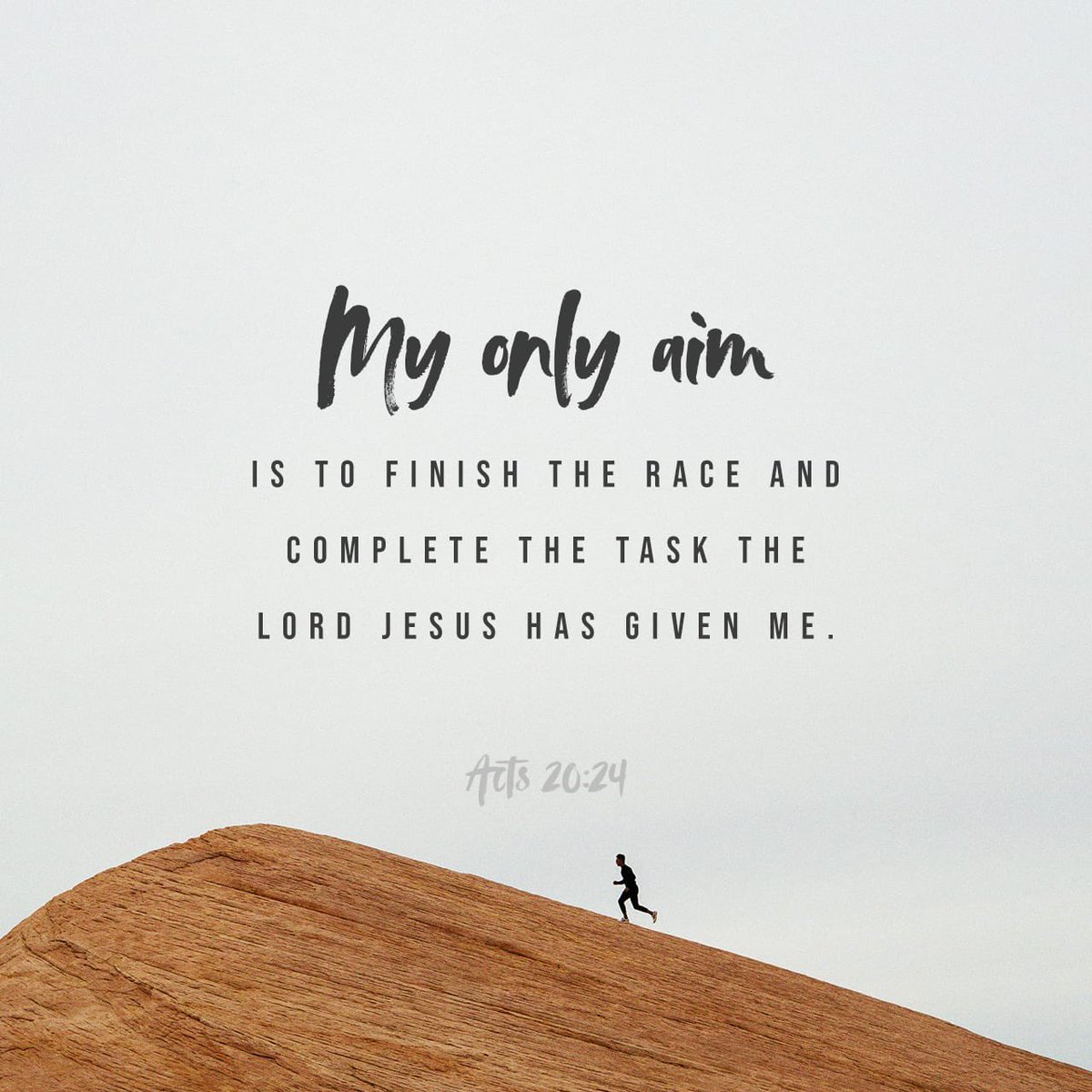 GoRamPa's tweet photo. You never know where “the race” will take you or who you’re going to run in to…#LifeWithGod #Luv2All 🛐📖✝️🇺🇸 https://t.co/T1hjdyZiGP