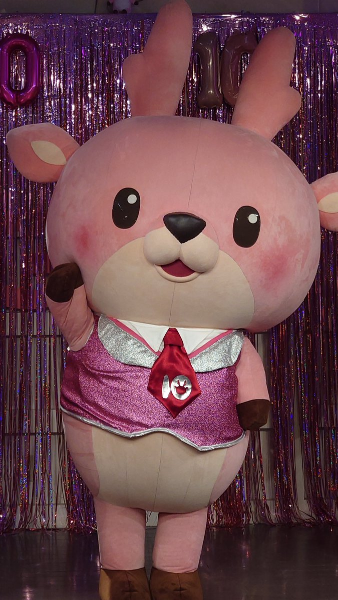 IWASHIKA0410's tweet image. 今日のイワシカちゃんダンス最高だった!眉毛姿初めて見た！