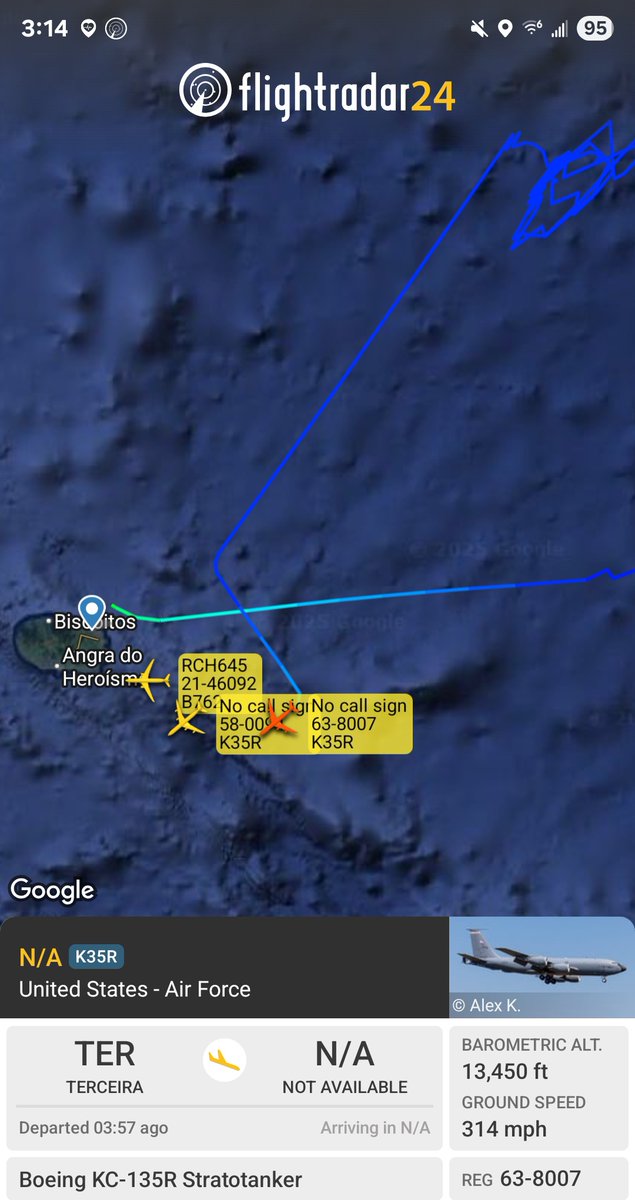 Borrowed7Time's tweet photo. USAF KC-135R x2 &amp; a KC-46A out of Terceira were up NE of the Azores refueling. Possible B-2 movement. 

21-46092 #AE63C8 RCH645

58-0094 #AE0360
63-8007 #AE0489
@sipjack1776 @Dinlas3 https://t.co/rQvZYyzd1Z
