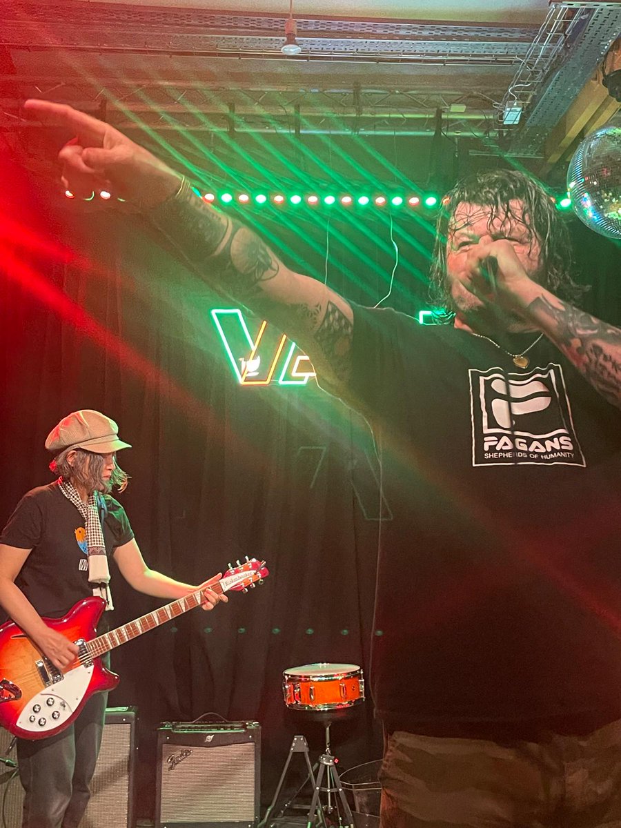 The Dirt (and bits of Leon) (@leon_pig) on Twitter photo We did a local thing last night!
Bounced at @the_vale_mossley
Great crowd.. lots of pals
Cracking bands too
Ta for the invite Jonny at the Vale..
Next local gig.
Manchester 10.10.25 <a href="/nightanddaycafe/">Night & Day Cafe</a>
Its our wedding anniversary..
"Kekkon kinenbi omedeto sachiko san" We did a local thing last night!
Bounced at @the_vale_mossley
Great crowd.. lots of pals
Cracking bands too
Ta for the invite Jonny at the Vale..
Next local gig.
Manchester 10.10.25 <a href="/nightanddaycafe/">Night & Day Cafe</a>
Its our wedding anniversary..
"Kekkon kinenbi omedeto sachiko san"