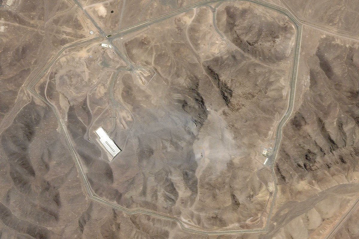 ⚡🇮🇷 Iran - Satellite images taken on Sunday and analyzed by the AP show damage to entrances to underground nuclear site at Fordow.