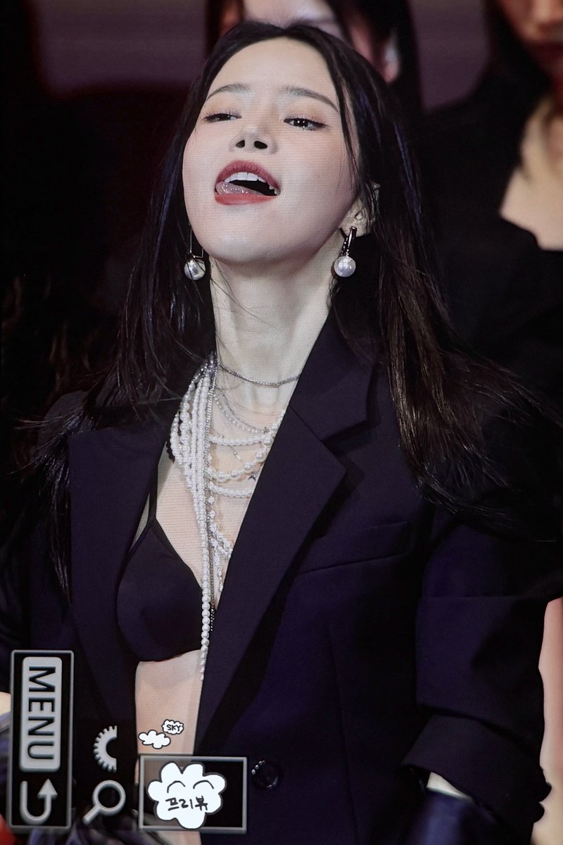 WOOF WOOF WOOFWOFOFOF