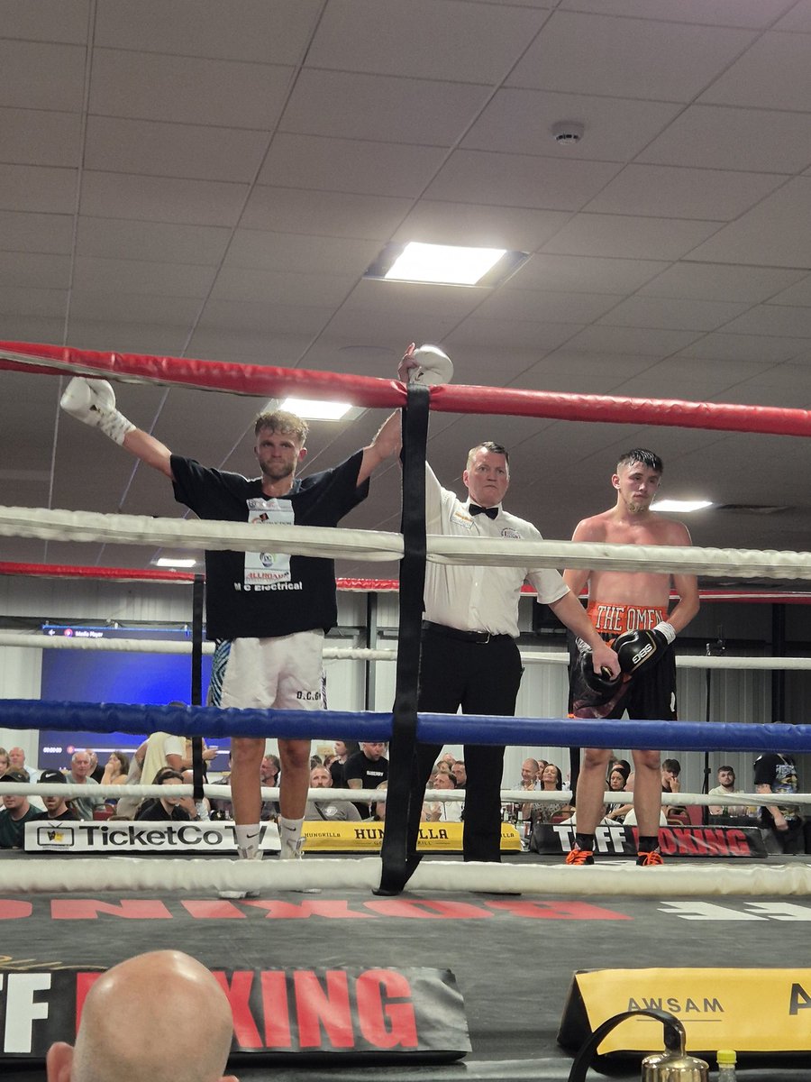 Carl Greaves tweet media