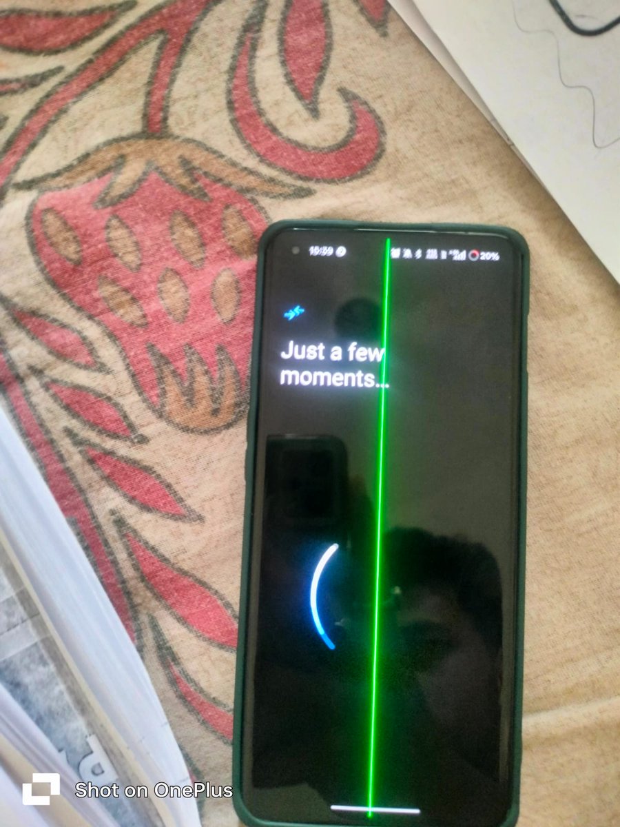 Abhi_mishra_2's tweet image. Hey @OnePlus_IN, my OnePlus 11 suddenly developed a green line on the display 😓 Just a few months in and this happens? Extremely disappointed. @Cashify_Support,
 any support options for this? #OnePlusGreenLine #OnePlus11 #OnePlusIssue