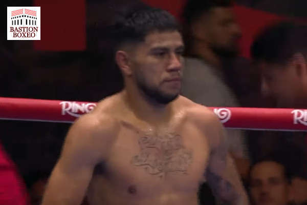 Resumen de los octavos de final del WBC Grand Prix en el peso pluma:
bastionboxeo.com/2025/06/22/res…

#Boxeo #Deportes #Noticias #WBCGrandPrix #pesopluma #resultados #WBC #Torneo