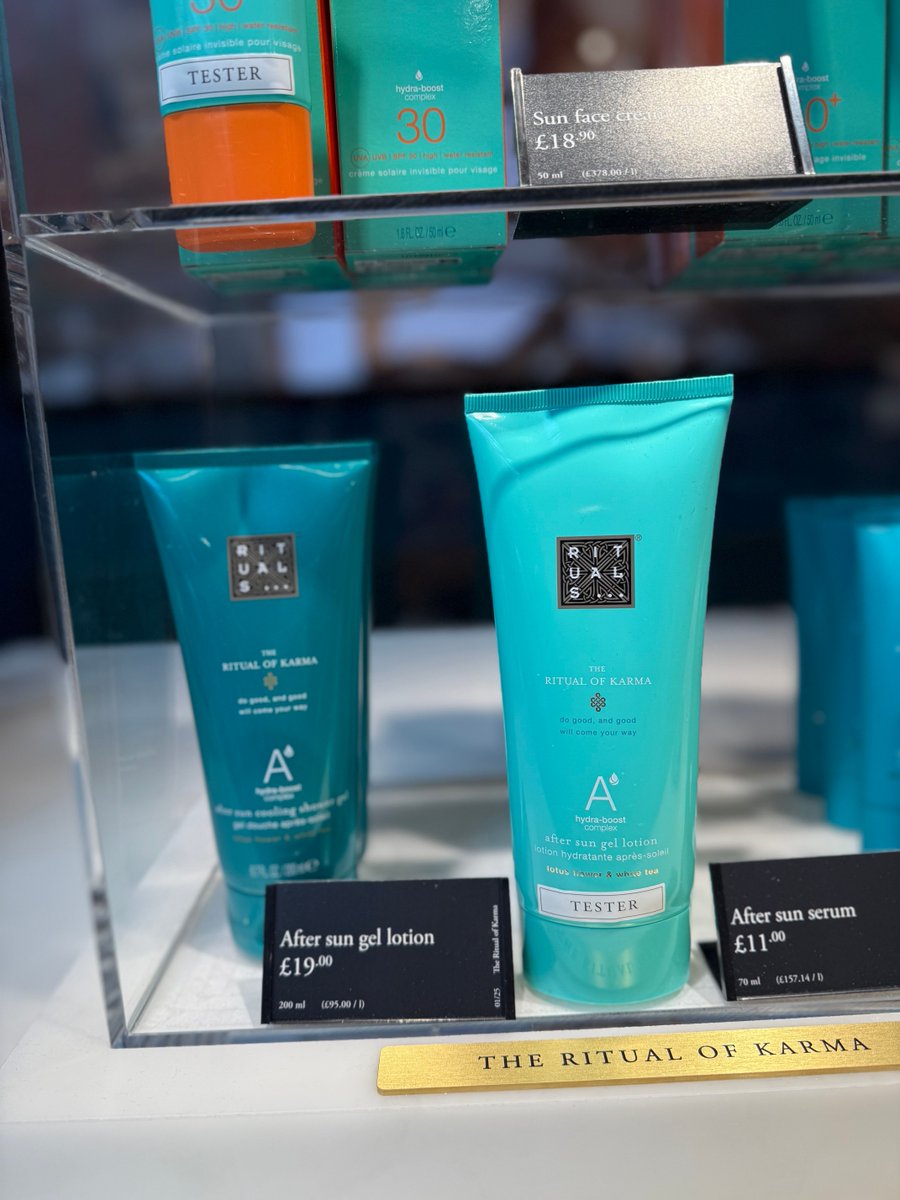 ☀️ Sunshine’s here, time to glow safely!

Visit Rituals and pick up your SPF essentials. Keep your skin protected and pampered all daylong 🌞🧴 

#BroadwayBradford #Rituals #SPFSeason #Sunny