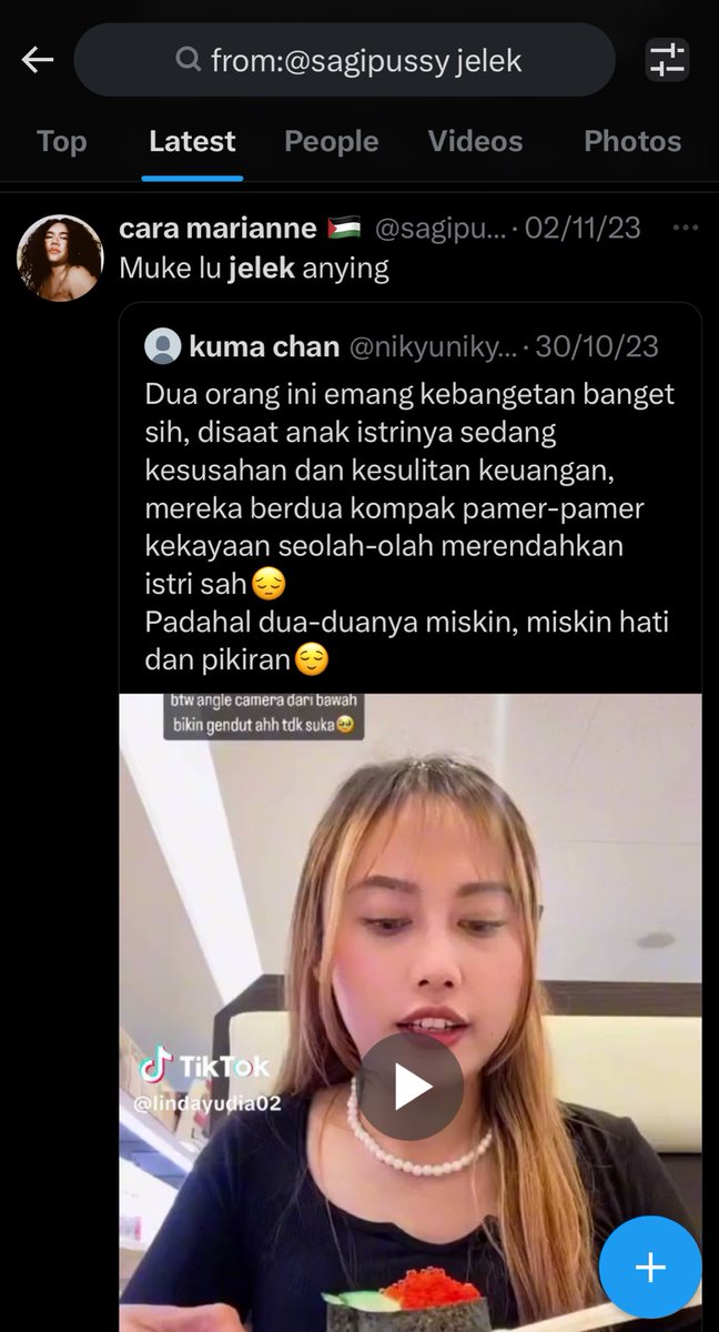 hiliricaci's tweet photo. @lifesopathetic Mau simpati sama dia, tapi she literally ngatain fisik buat nyerang semua gender as slurs, and people keep defending her like she did nothing 🤷🏻‍♂️ shame https://t.co/MyOQhhHTBg