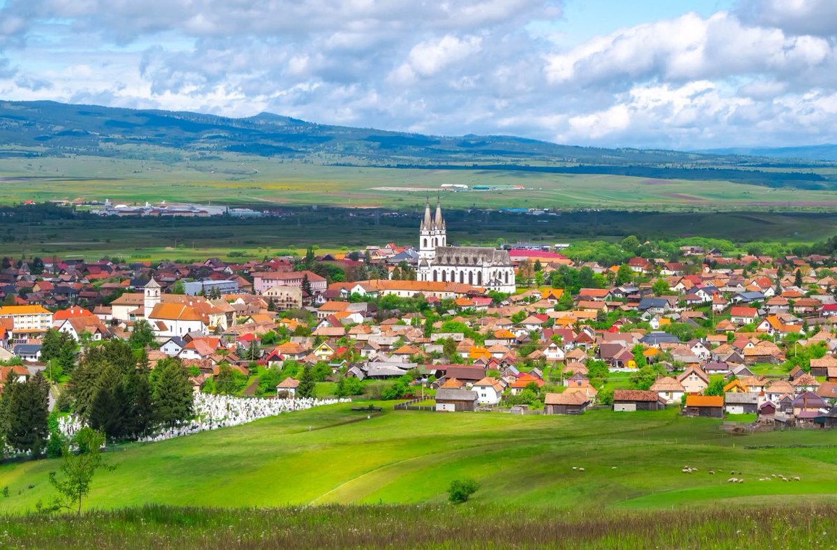 Views from Ditrau village, Romania❤️🇷🇴
#Romania #Europa #Europe