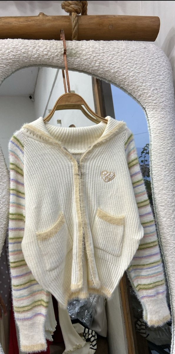 🦢 @ after dm tweet media