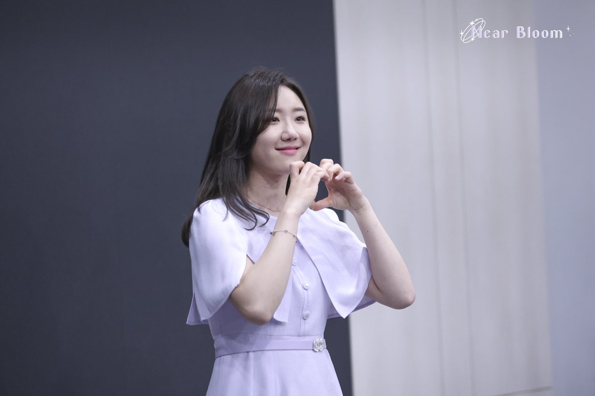FansYelim's tweet photo. 이 작지만 진심 어린 기부가 예림 선수의 새로운 걸음에 따뜻한 응원이 되기를 바라며 함께해 주신 팬분들의 마음도 함께 전해드렸습니다.
추가적으로 팬미팅 정산 내역은 아래 링크에 게시해 두었습니다. 관련 문의사항이 있으시다면 오픈채팅으로 문의 부탁드립니다.

https://t.co/ei8DNJrgln https://t.co/UsJ0jS8dmI