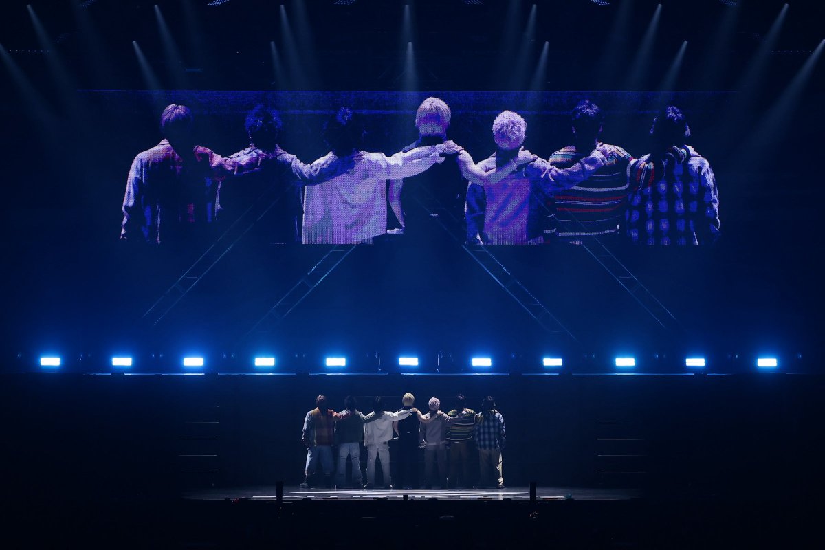 CultureCruise's tweet photo. ［Report］

オフィシャルレポート到着🚩

▼BALLISTIKBOYZ 初のアリーナ公演開催、全23曲を披露し第二章の幕開けを飾る

🔗https://t.co/cwXMthDghx

本番前の囲み取材の様子も交えた『BALLISTIKBOYZ ARENA LIVE 2025 "IMPACT"』ライブレポートが届きました📝

#BALLISTIKBOYZ
#BBZ_IMPACT https://t.co/DGWweDWGyF