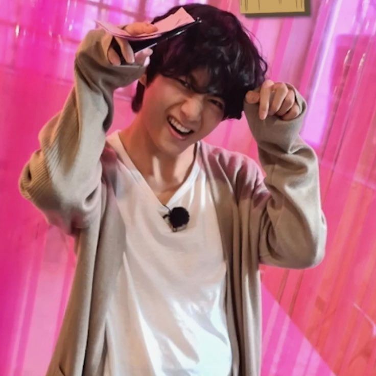 softoytaetae's tweet image. un que?                                    un grr