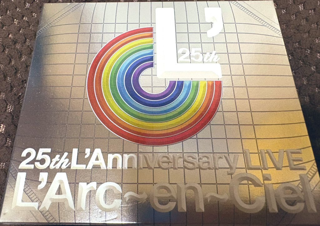 L'Arc en Ciel】25th L'Anniversary LIVE - YouTube