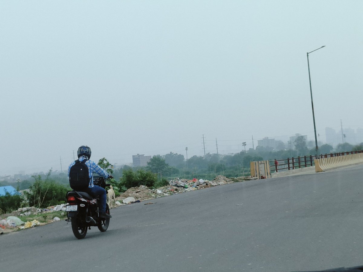 Chhabi 🇮🇳 (@chhabiy) on Twitter photo Rise chowki se pul ki taraf ka nazara
<a href="/OfficialGNIDA/">Greater Noida Industrial Development Authority</a> ye hai safai? <a href="/NandiGuptaBJP/">Nand Gopal Gupta 'Nandi'</a> <a href="/myogiadityanath/">Yogi Adityanath</a> <a href="/CMOfficeUP/">CM Office, GoUP</a> <a href="/tejpalnagarMLA/">Tejpal Nagar</a> <a href="/dr_maheshsharma/">Dr. Mahesh Sharma</a> Rise chowki se pul ki taraf ka nazara
<a href="/OfficialGNIDA/">Greater Noida Industrial Development Authority</a> ye hai safai? <a href="/NandiGuptaBJP/">Nand Gopal Gupta 'Nandi'</a> <a href="/myogiadityanath/">Yogi Adityanath</a> <a href="/CMOfficeUP/">CM Office, GoUP</a> <a href="/tejpalnagarMLA/">Tejpal Nagar</a> <a href="/dr_maheshsharma/">Dr. Mahesh Sharma</a>