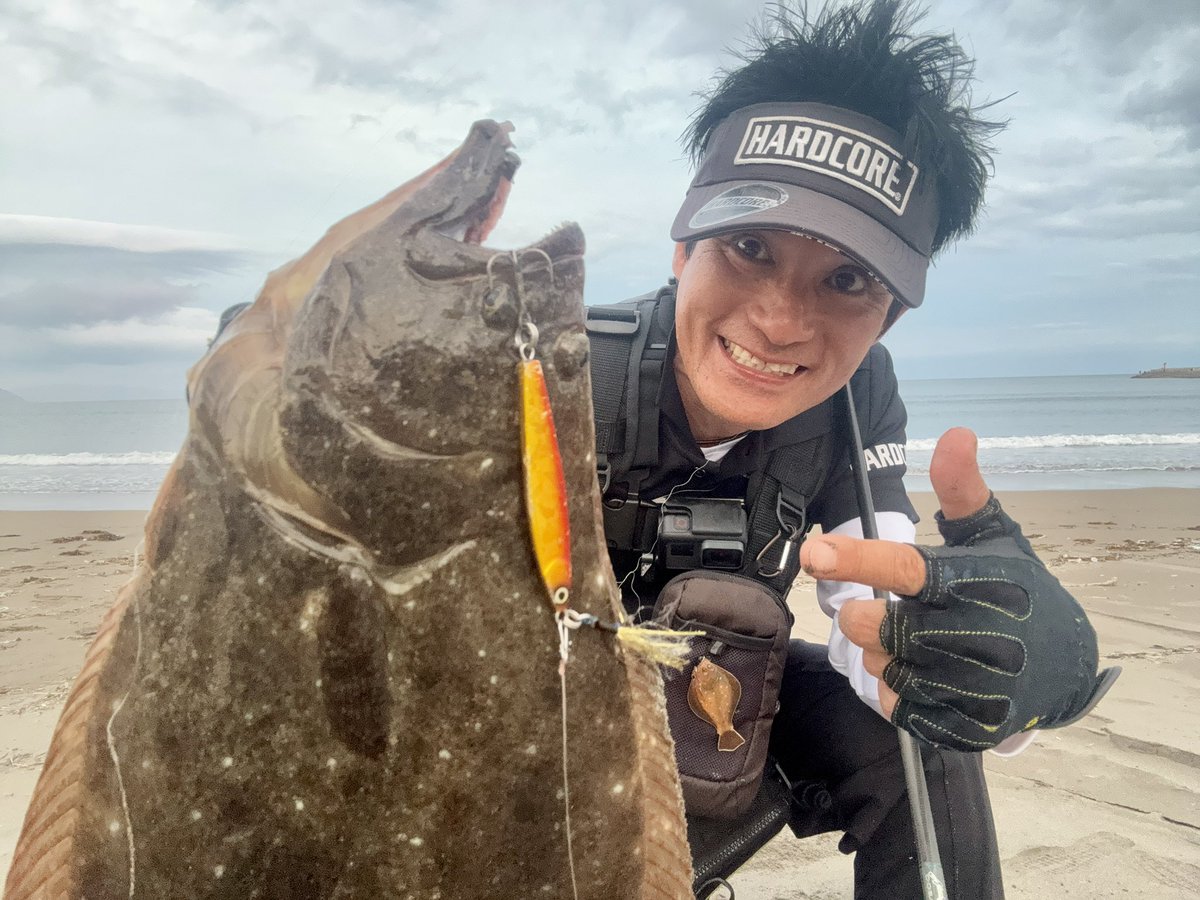 tatsuya0721y's tweet photo. 北の大地はでっかいどう(噴火湾)
北海道のDUELサポーター様2人は
ブランカジグのスペシャリストでした☝️
僕もローカルの方を見習いブランカジグ
また1から勉強し直しだね😆
北海道に来て、また新たに勉強になり
良い遠征になりました🫡
#DUEL
#ブランカ
#HARDCORE
#NORIESOCEAN
#FLATFISHPROGRAMMU https://t.co/kuoiu52XL9