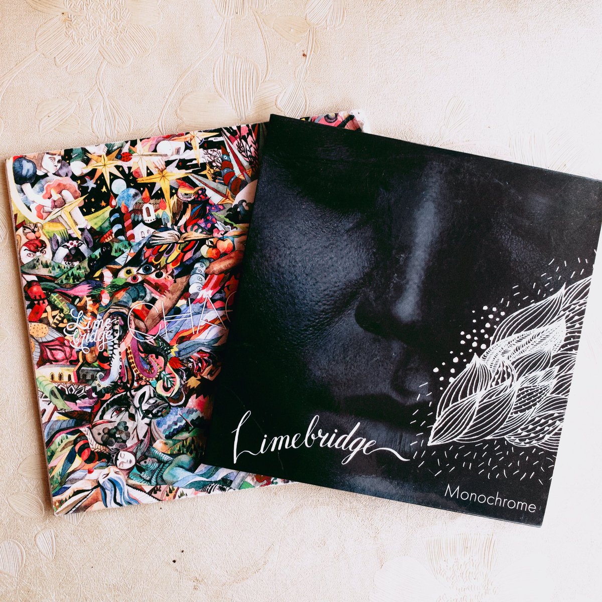 LevchenkoDmit's tweet image. Красноярск! Смотрите, какой раритет на даче нашел! Едет обратно в город