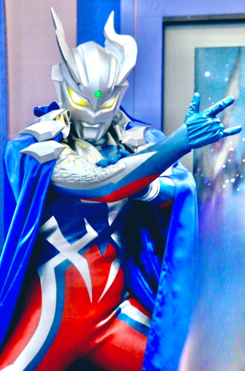 Amazon.co.jp: HiPlay 中動玩具 ウルトラマンゼロ 磁気吸着点灯