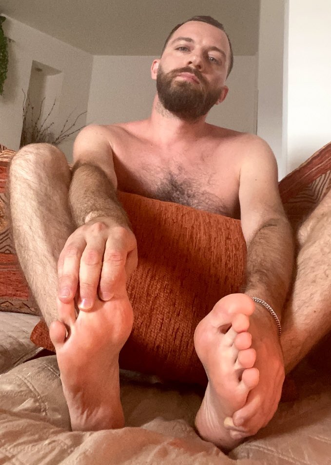 E sono 31 anni… 
Non so se ridere o piangere! 🥲🎂
#happybirthdaytome