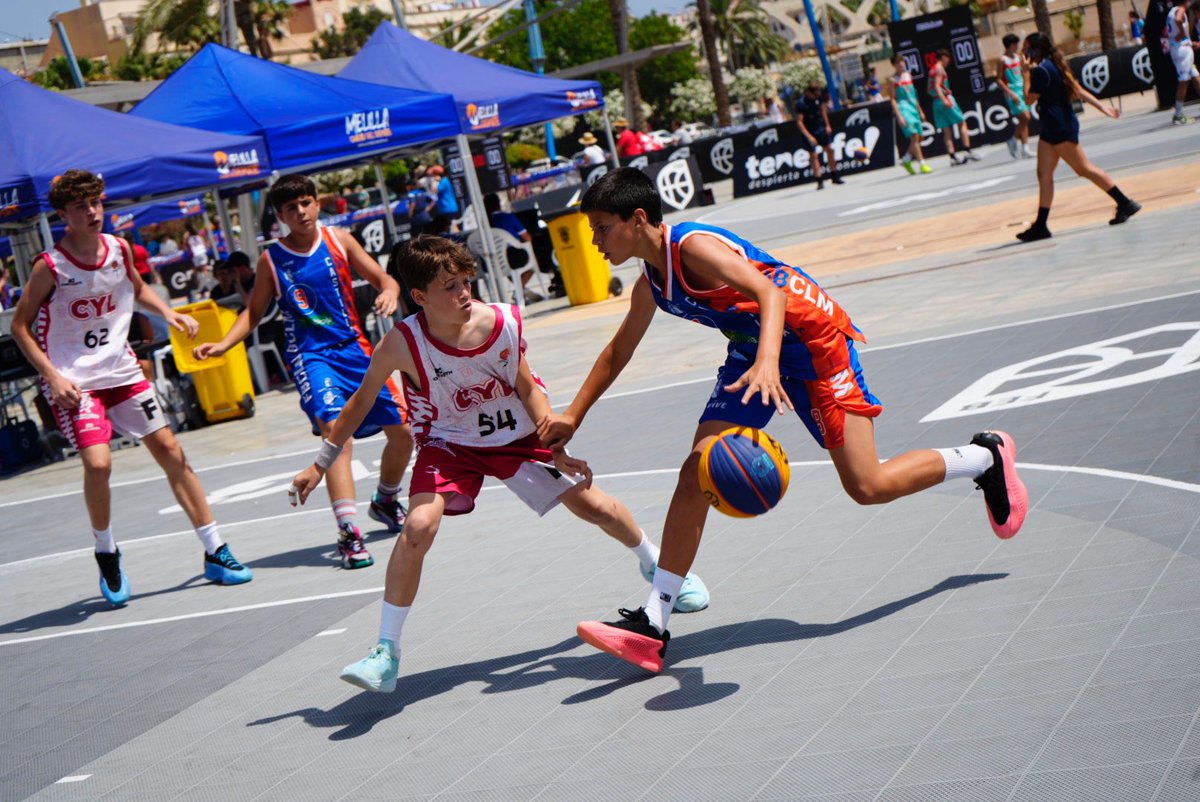 #FEB3x3U132025 #FEB3x3U152025 | Terminan nuestros U13🚹cayendo ante Castilla y León acabando en la 12ª posición. 
📸Todas Aquí👇 flickr.com/photos/fbclm/a… 
#PasionXBasketCLM