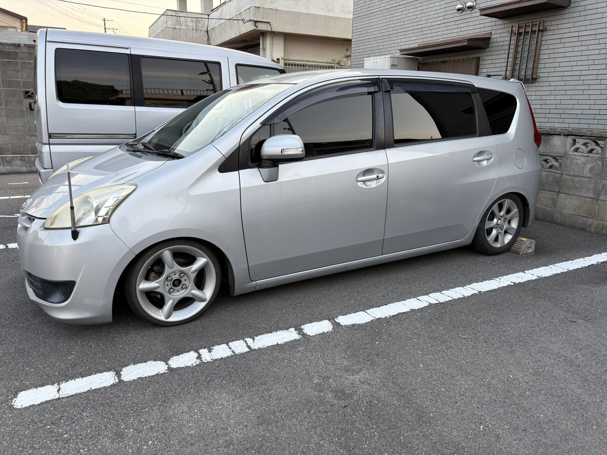 scoopy_13's tweet photo. 今こんなんが走ってるやで

テクノロージアァァァ⤴︎ ⤴︎ https://t.co/wUNUUXX98K