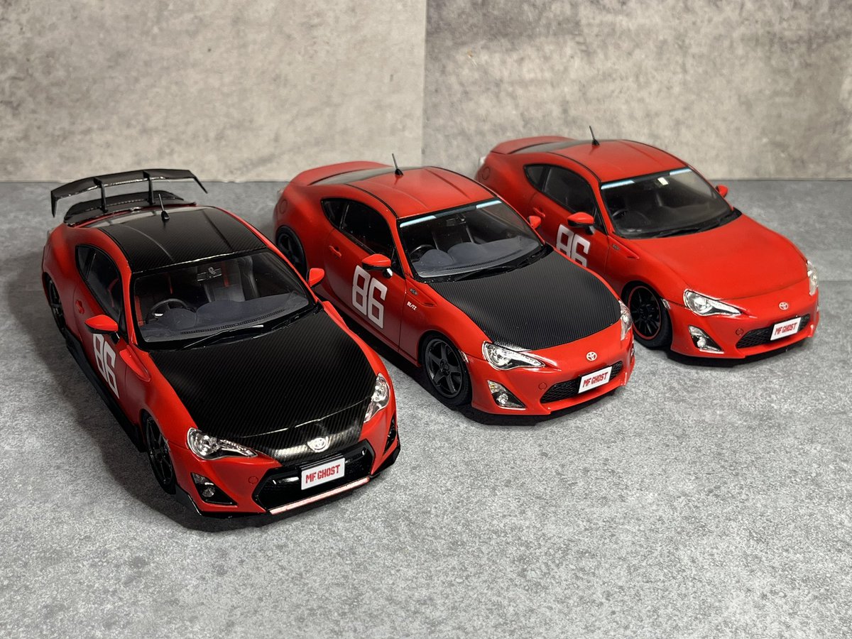 pancyooo's tweet photo. アオシマ製の1/24MFゴーストの片桐カナタのトヨタ86プラモデル
とりあえずMFG第2戦仕様以外は完成しました🚗🚗🚗✨
第2戦芦ノ湖仕様もボンネットパーツを差し替えればこの3台で表現出来ます🚗✨
諸星スープラがキットで欲しい今日この頃です😊

 #アオシマ
 #トヨタ86
 #MFゴースト https://t.co/8qM1PlOhoU