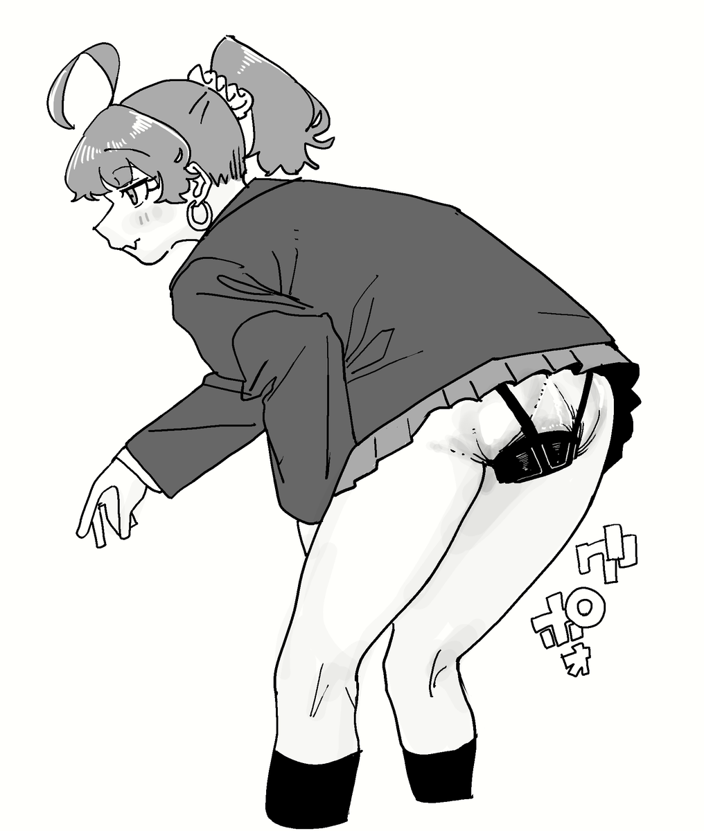 なんかアナルにささってる