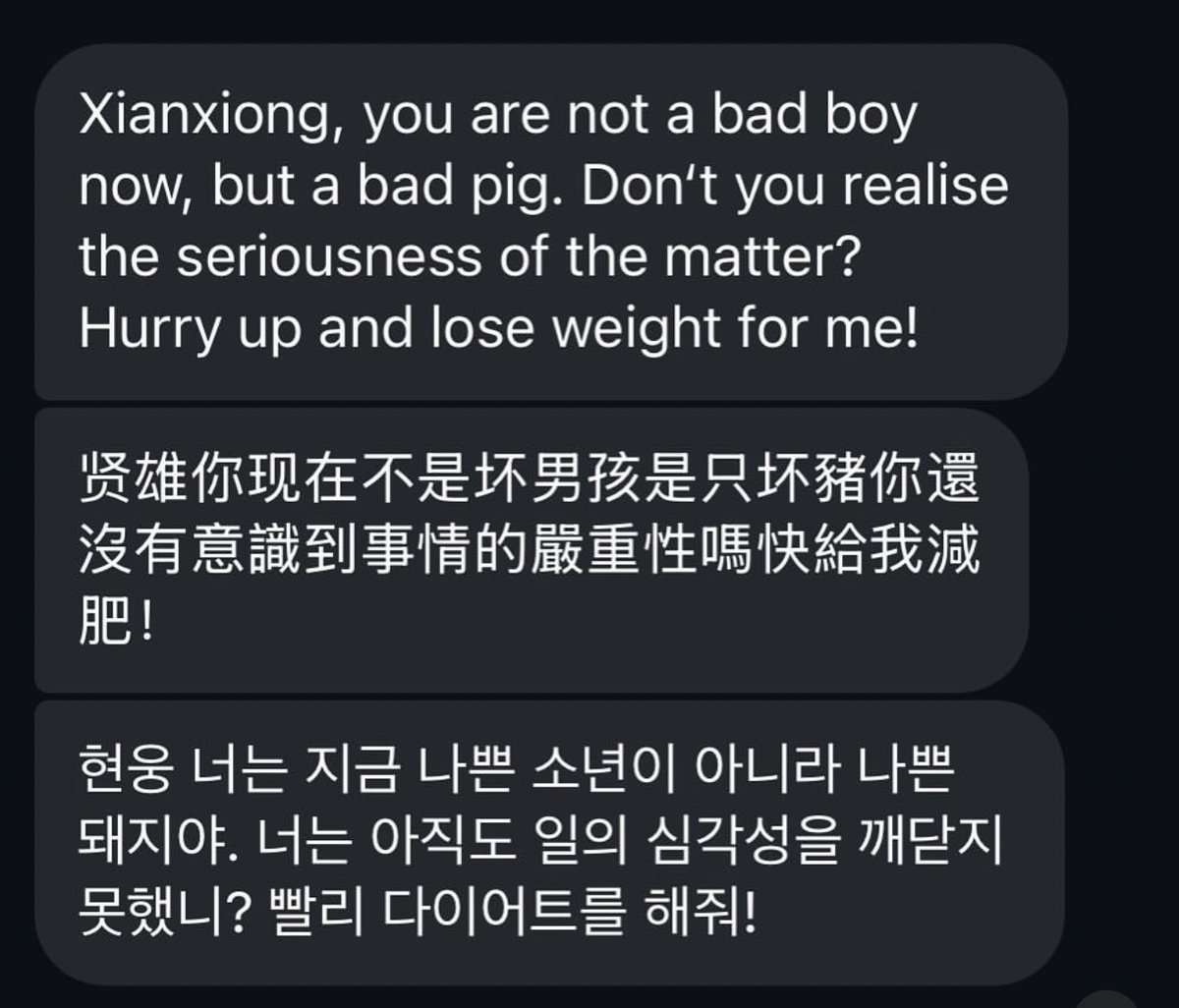 hourly bloo tweet media