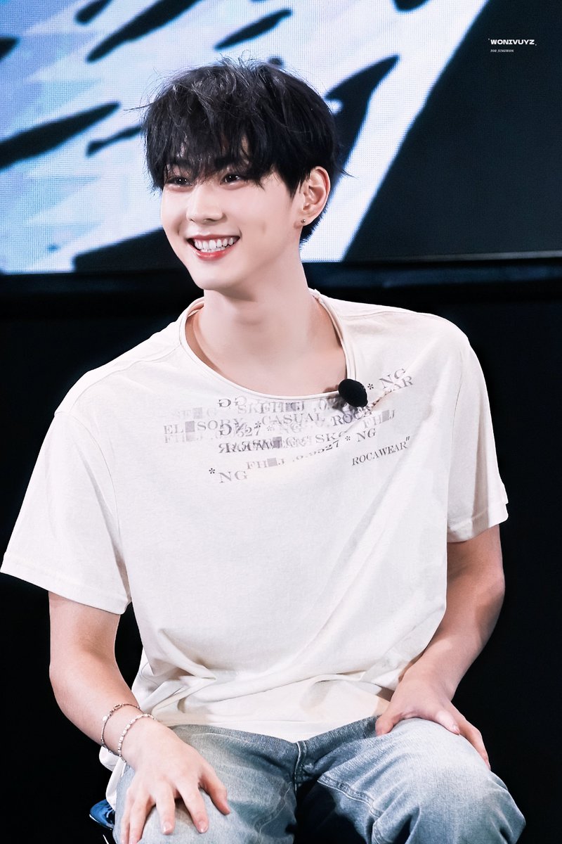 wonivuyz's tweet photo. 250622 SHOPEE

#양정원 #정원 #JUNGWON 
#ENHYPEN #엔하이픈 https://t.co/ZwmaFkjKx6
