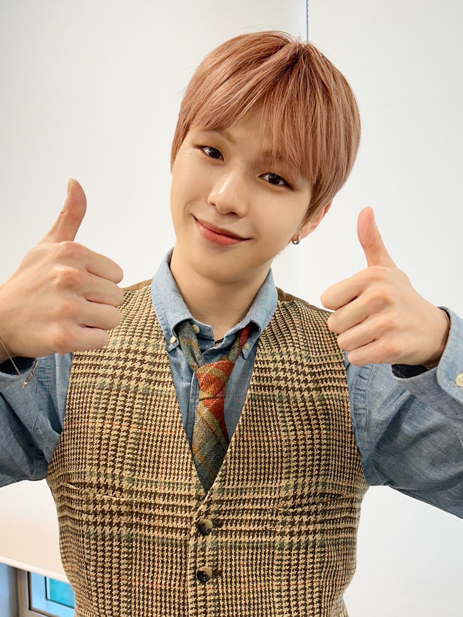 강다니엘(KANGDANIEL) tweet media