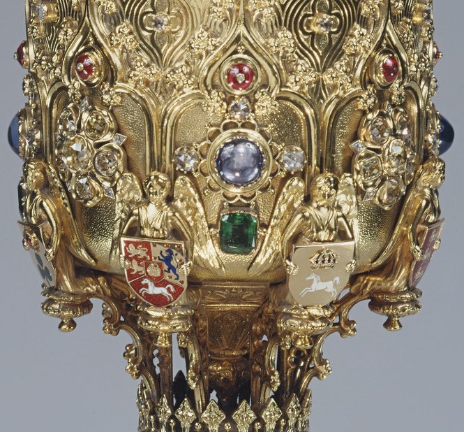 Detail of the #CoronationCup.  Designed by #awnpugin, 1826-27.#WindsorCastle.

📷 ©Royal Collection Trust / © Her Majesty King Charles III 2025
<a href="/RCT/">Royal Collection Trust</a>

<a href="/TheHeraldrySoc/">The Heraldry Society</a>
<a href="/heraldique_fr/">Héraldique française 🇺🇦🇫🇷</a>
<a href="/thevicsoc/">The Victorian Society</a>

#pugin #augustuspugin #gothicrevival #medievalchalice #metalworks #gothicchalice #art